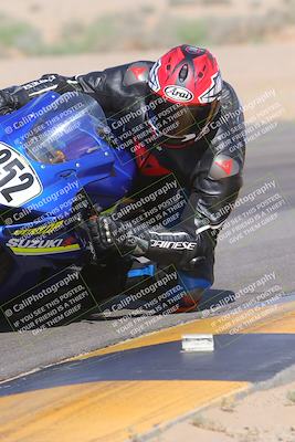 media/Sep-30-2023-SoCal Trackdays (Sat) [[636657bffb]]/Turn 9 Inside (1020am)/